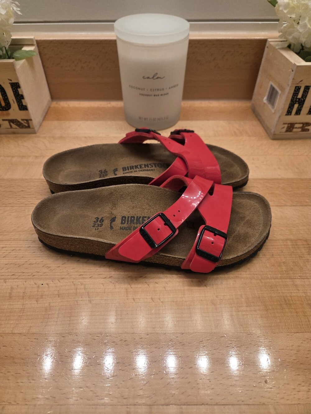 Birkenstock Yao Slide Sandals Red Birko-Flor Patent Women's Size EU 36